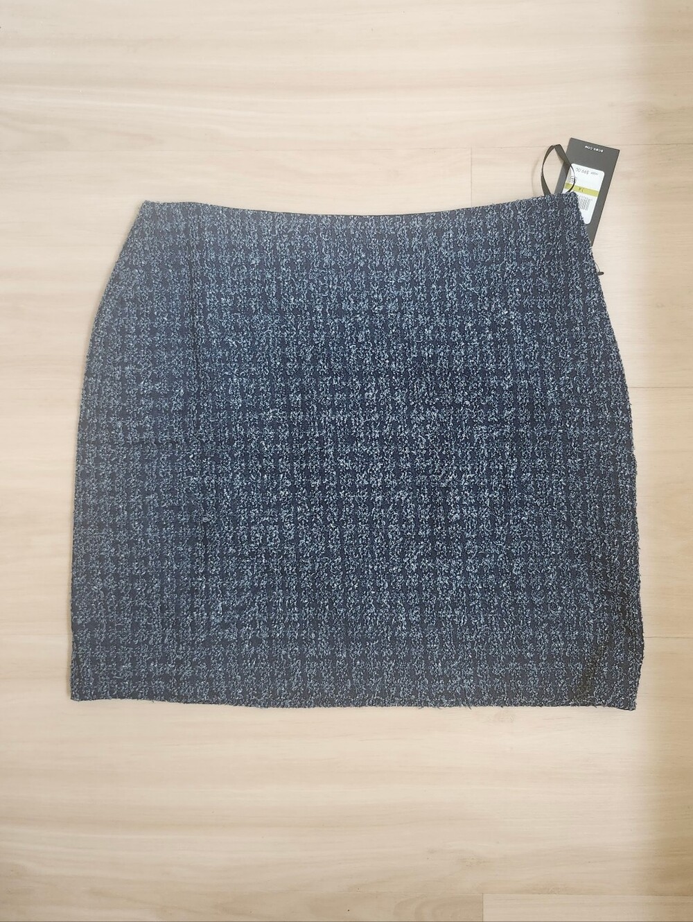 BCBG Women's Cotton Tweed Mini Pencil Skirt, Indigo